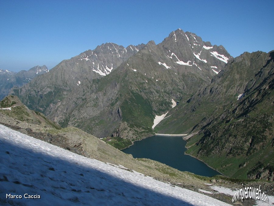 06_Vista su Barbellino e giganti delle Orobie.JPG